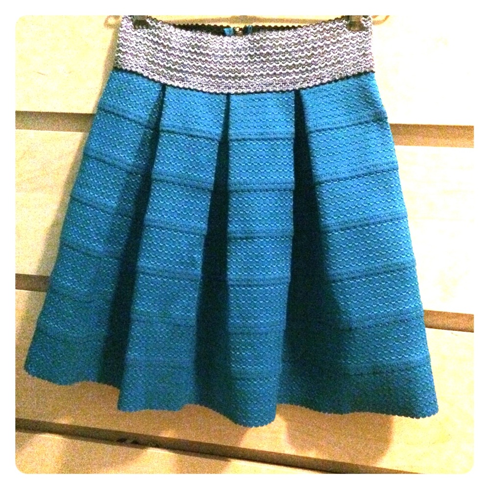 ⭐️Miami polyester/rubber skirt!
